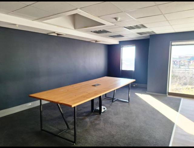 BUSINESS PROPERTY TO RENT IN ROUTE 21 BUSINESS PARK